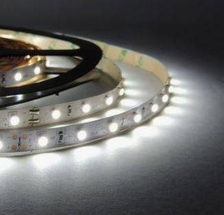 Imagen de productos 1: 810.42 Contorno Tira LED 120º 4000K IP20 con Difusor Transparente