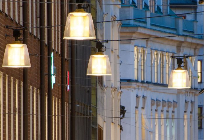 Product image 1: Brass Catenary